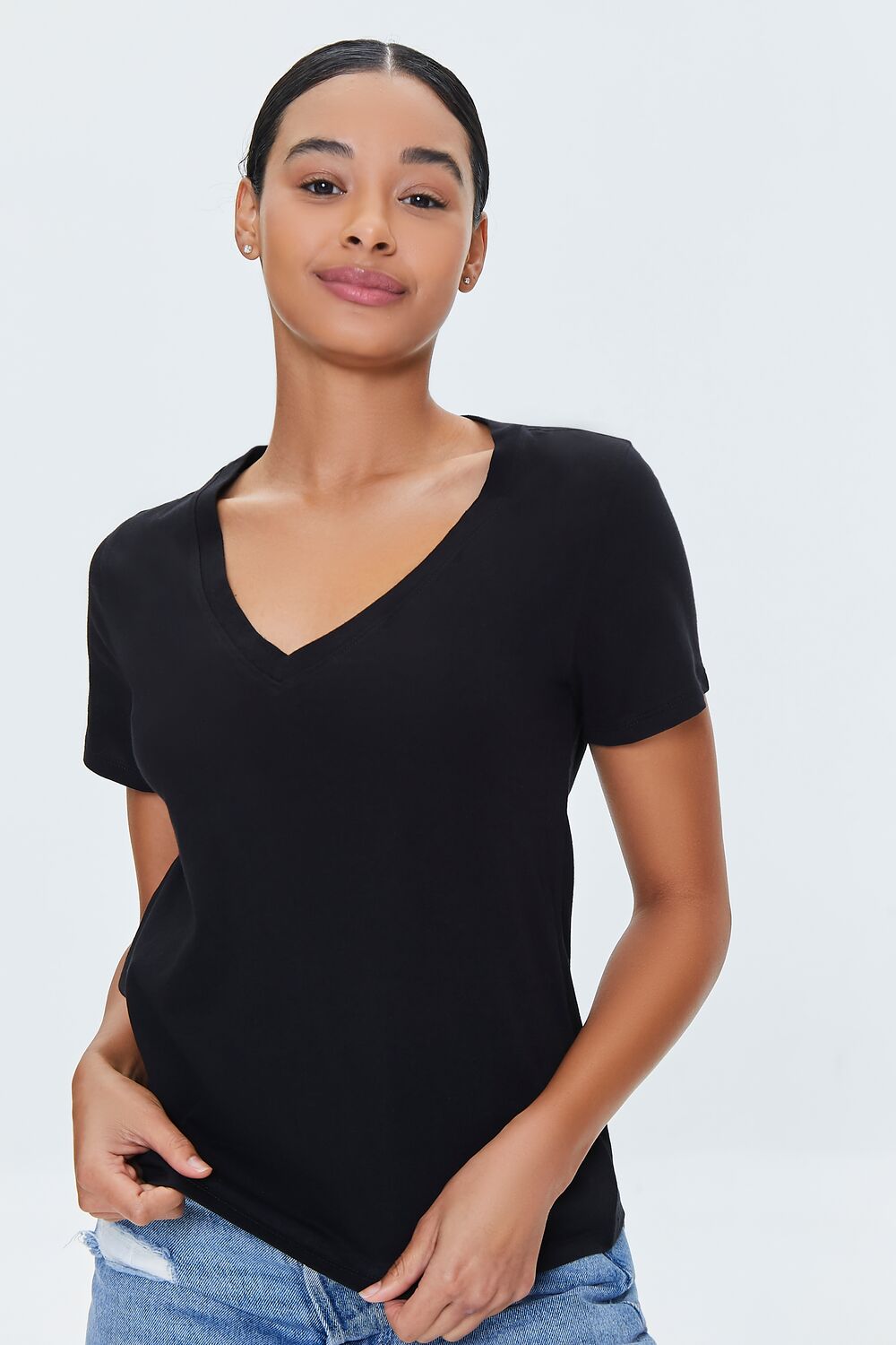 Basic V-Neck Tee